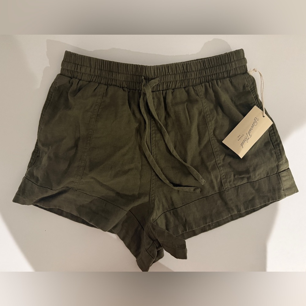 NWT Universal Thread Olive Linen Blend Shorts XS